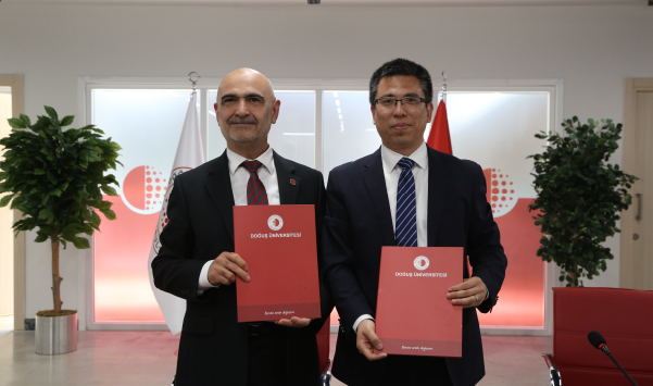 Doğuş Üniversitesi ile Hisense Firması Arasında Ortak Eğitim Protokolü İmzalandı.